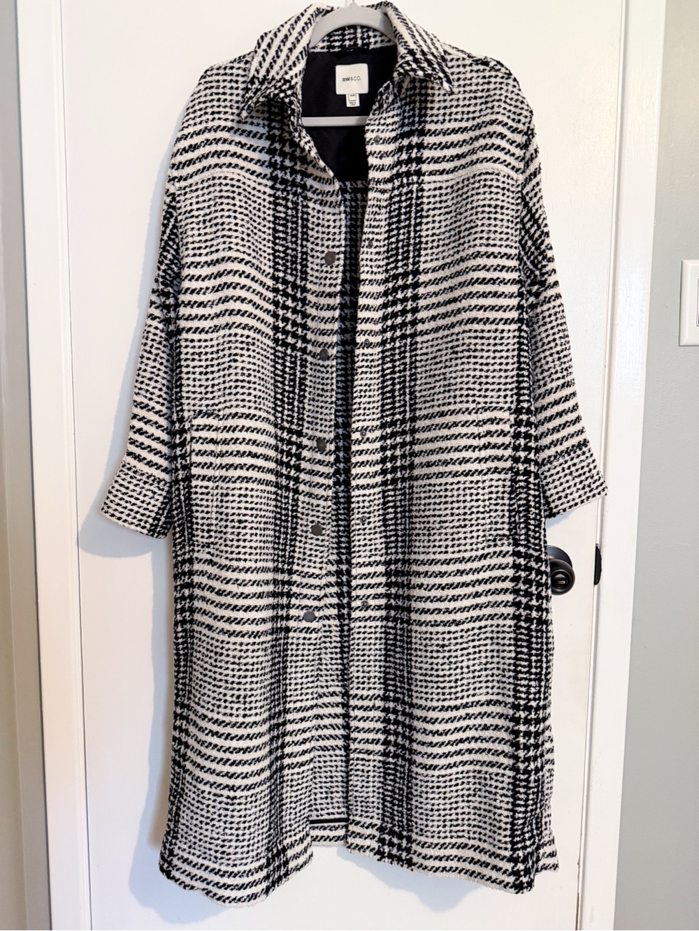 RW&CO. Black and White Long Plaid Jacket